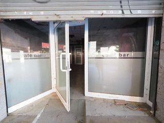 Local comercial en venta en Olesa de Montserrat