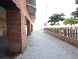 Local comercial en venta en Olesa de Montserrat