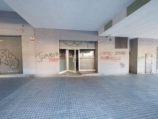 Local comercial en venta en Olesa de Montserrat