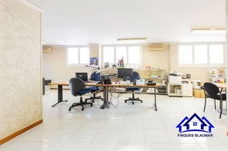 Oficina en venta en Centre en Arenys de Mar