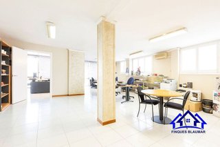 Oficina en venta en Centre en Arenys de Mar
