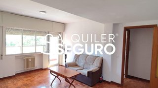 Piso en alquiler en La Paz en Madrid