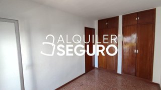 Piso en alquiler en La Paz en Madrid
