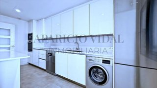 Piso en alquiler en El Mayorazgo - El Limonar en Málaga