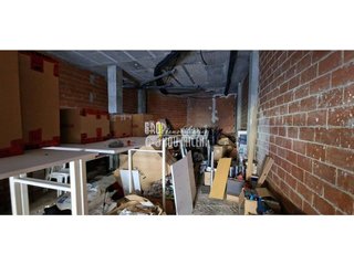 Local comercial en alquiler en Alcàsser