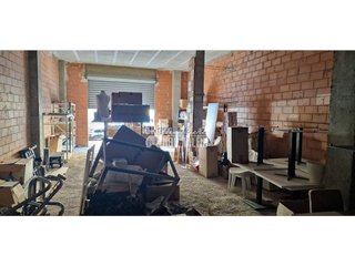 Local comercial en alquiler en Alcàsser