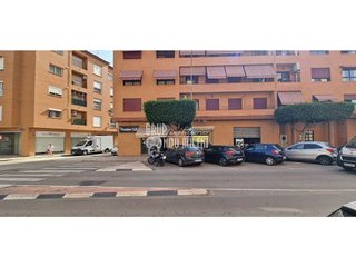 Local comercial en alquiler en Alcàsser