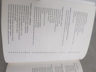 GEOMETRÍA DESCRIPTIVA CON FIGURAS ESTEREOSCÓPICAS