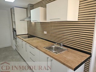 Piso en venta en Campoamor en Alicante