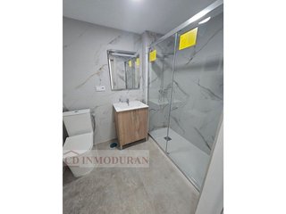 Piso en venta en Campoamor en Alicante