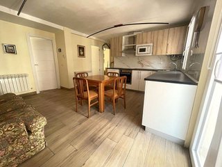 Piso en alquiler en Plaza España - Villa Pilar - Reyes Católicos - Vadillos en Burgos