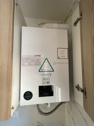 Piso en alquiler en Plaza España - Villa Pilar - Reyes Católicos - Vadillos en Burgos