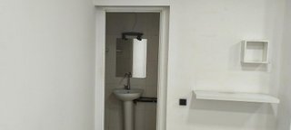 Local comercial en alquiler en Sant Miquel - Tres Torres en Granollers