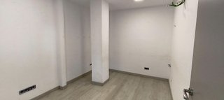 Local comercial en alquiler en Sant Miquel - Tres Torres en Granollers
