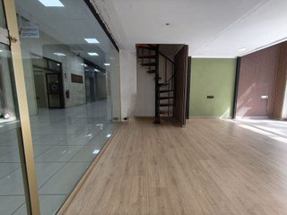 Local comercial en alquiler en Campanar en Valencia