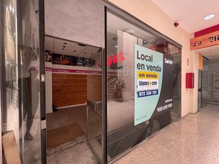 Local comercial en venta en Centre - Joan Prim en Granollers