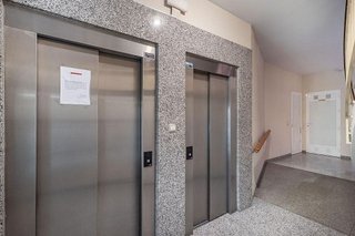 Piso en venta en Cervantes en Granada
