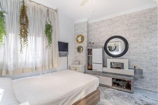 Piso en venta en Cervantes en Granada