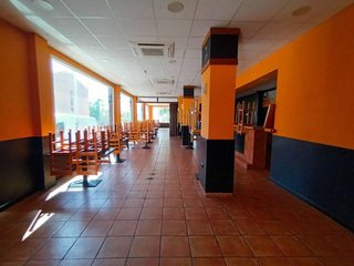 Local comercial en alquiler en Este en Mérida