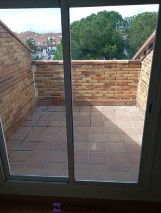 Piso en alquiler en Camarena