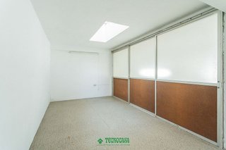 Local comercial en venta en Barrio Alto - San Félix - Oliveros - Altamira en Almería
