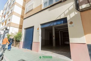 Local comercial en venta en Barrio Alto - San Félix - Oliveros - Altamira en Almería