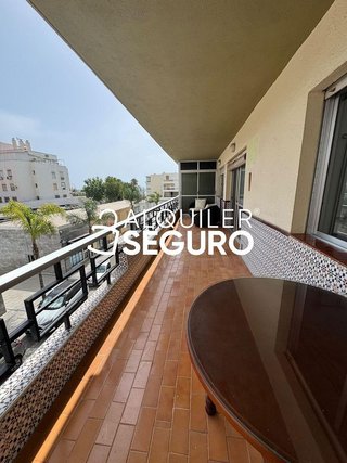 Piso en alquiler en La Carihuela en Torremolinos