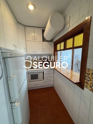 Piso en alquiler en La Carihuela en Torremolinos