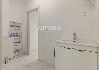 Local comercial en alquiler en El Antiguo en San Sebastián-Donostia