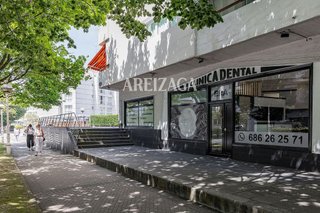 Local comercial en alquiler en El Antiguo en San Sebastián-Donostia