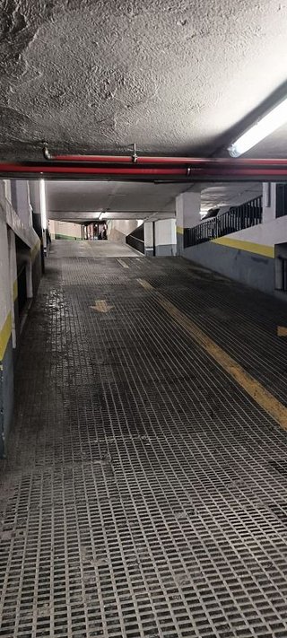 Garaje en venta en Les Corts en Barcelona