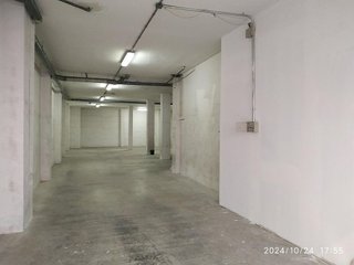 Local comercial en venta en Benicalap en Valencia