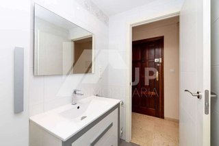 Piso en alquiler en Camino de Ronda - Rosaleda en Granada