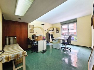Local comercial en venta en Campo San Francisco - Plaza de América en Oviedo