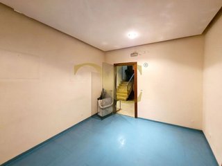 Local comercial en venta en Campo San Francisco - Plaza de América en Oviedo