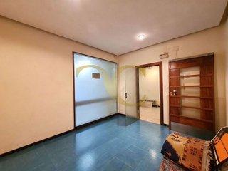 Local comercial en venta en Campo San Francisco - Plaza de América en Oviedo