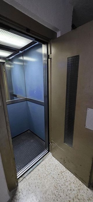 Piso en venta en Viaplana en Huelva