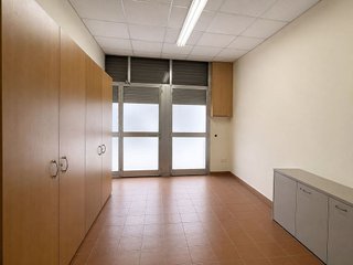 Local comercial en venta en Sanfeliu en Hospitalet de Llobregat, L´