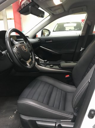 Lexus IS 300 h Executive