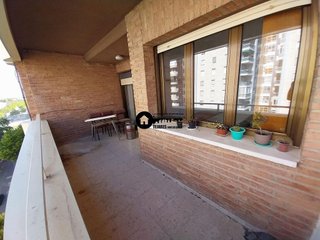 Piso en alquiler en Hospital - Parque sur en Albacete