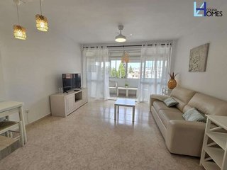 Piso en alquiler en Playamar en Torremolinos