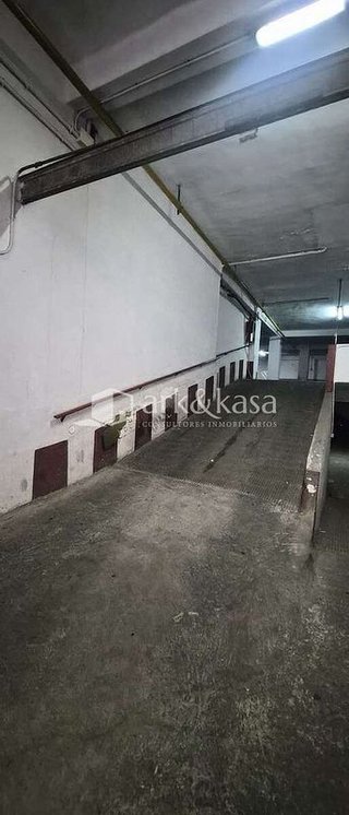 Garaje en venta en La Vega Baixa en Valencia