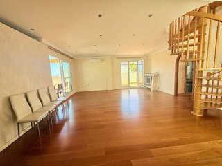 Dúplex en alquiler en Nagüeles Alto en Marbella