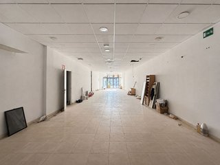 Local comercial en venta en Centro - La Costilla en Rota