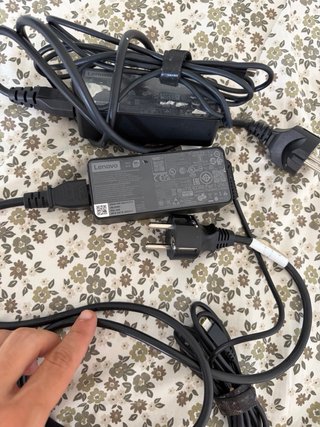 Cargador Lenovo para portátil 2 x10