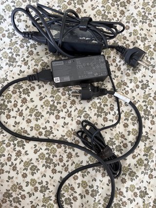 Cargador Lenovo para portátil 2 x10
