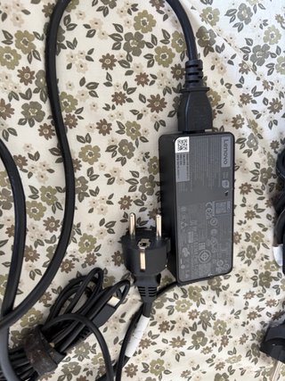 Cargador Lenovo para portátil 2 x10