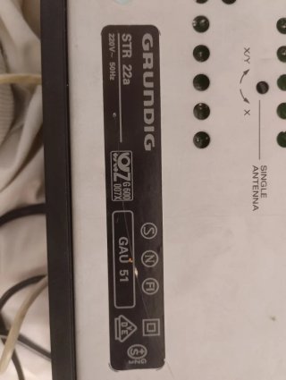 Receptor Satélite Grundig STR 22a Analógic y mando