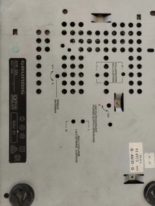 Receptor Satélite Grundig STR 22a Analógic y mando