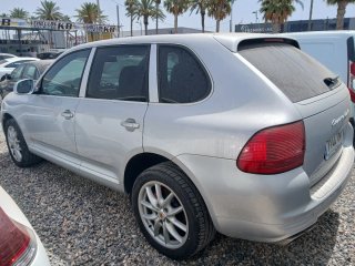 Porsche Cayenne 2003